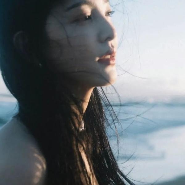 拉莉萨